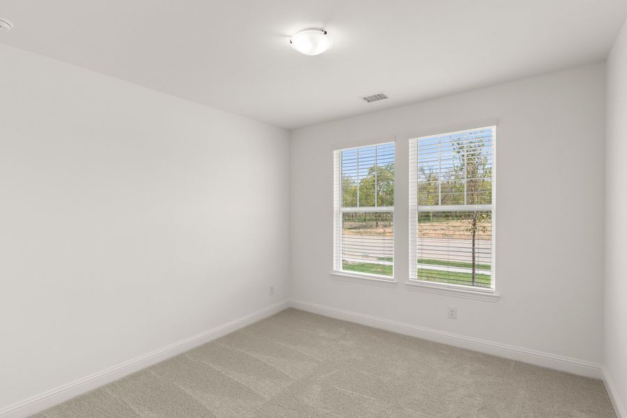 Spacious, unfurnished interior of a new home in Creekside, Royse City (Image 22). Spacious, unfurnished interior of a new home in Creekside, Royse City (Image 22).