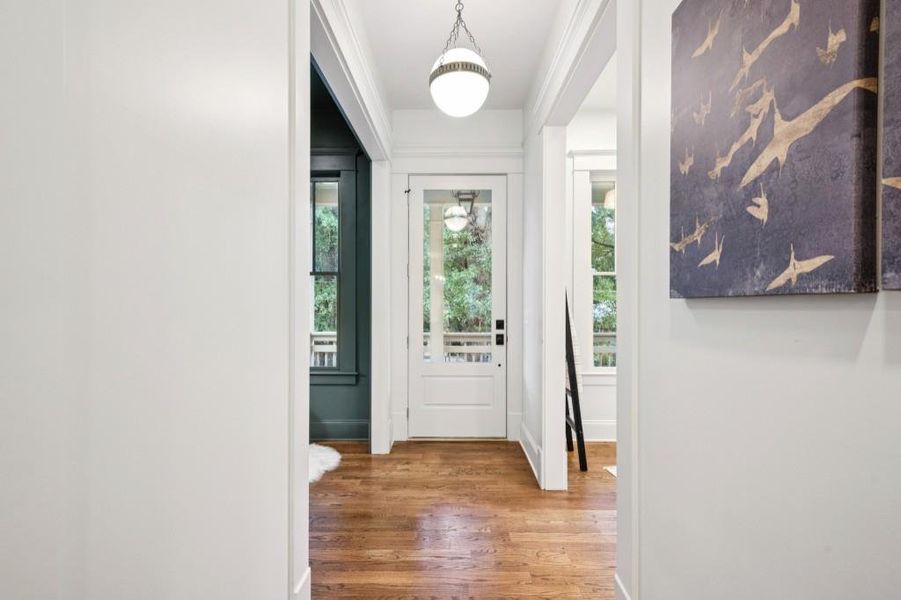 Spacious, unfurnished interior of a new home in , Atlanta (Image 19).