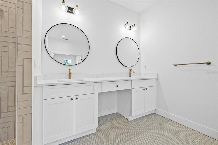 Furnished interior view inside a new home in , Tampa (Image 16).