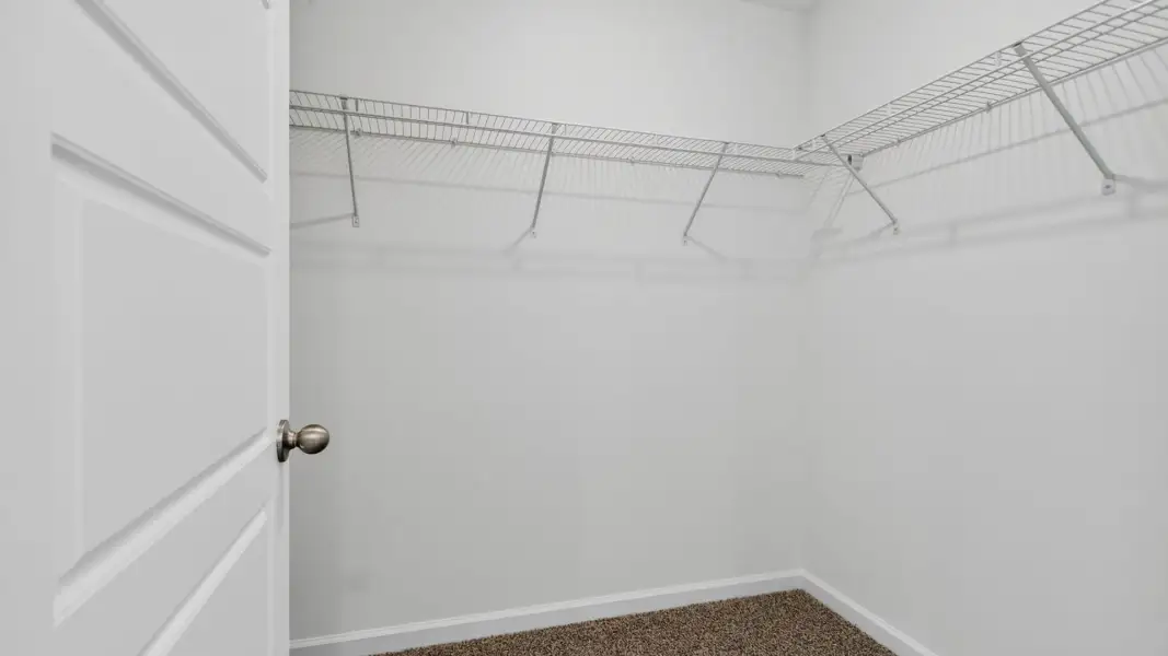 Spacious, unfurnished interior of a new home in Copes Landing, Jacksonville (Image 18). Spacious, unfurnished interior of a new home in Copes Landing, Jacksonville (Image 18).