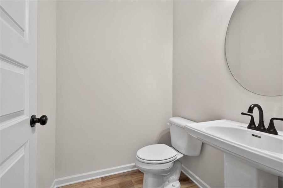 Furnished interior view inside a new home in Franklin Manor, Lawrenceville (Image 12).