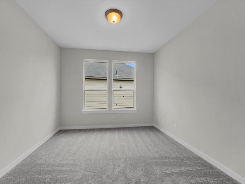 Spacious, unfurnished interior of a new home in Mason Woods, Cypress (Image 16).
