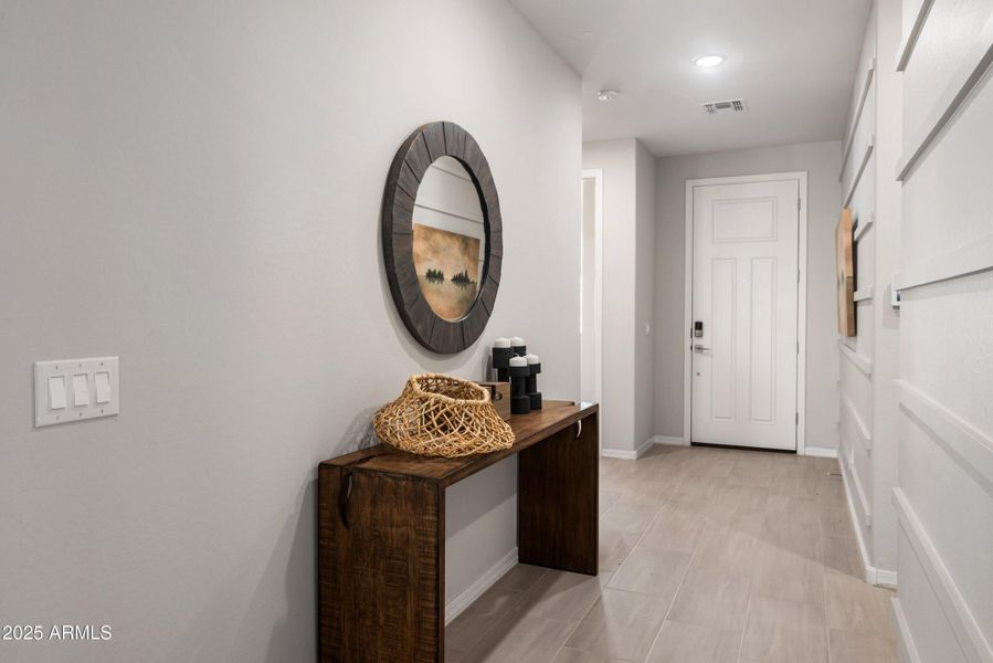 04-22808-E-Round-Up-Way-4 04-22808-E-Round-Up-Way-4