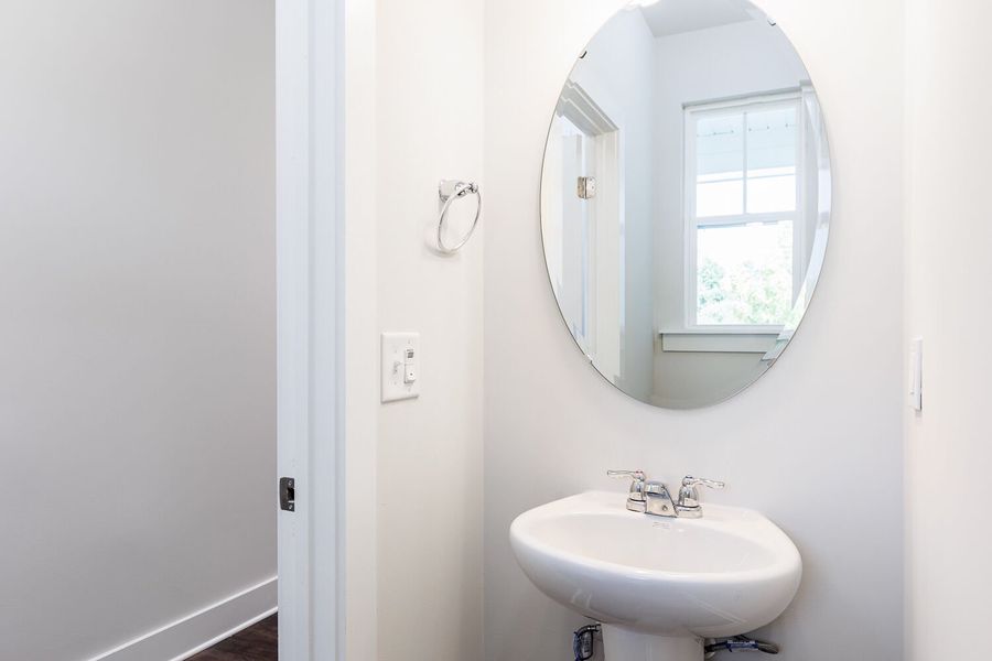 Image 26 of a home in Vaughan Farms.