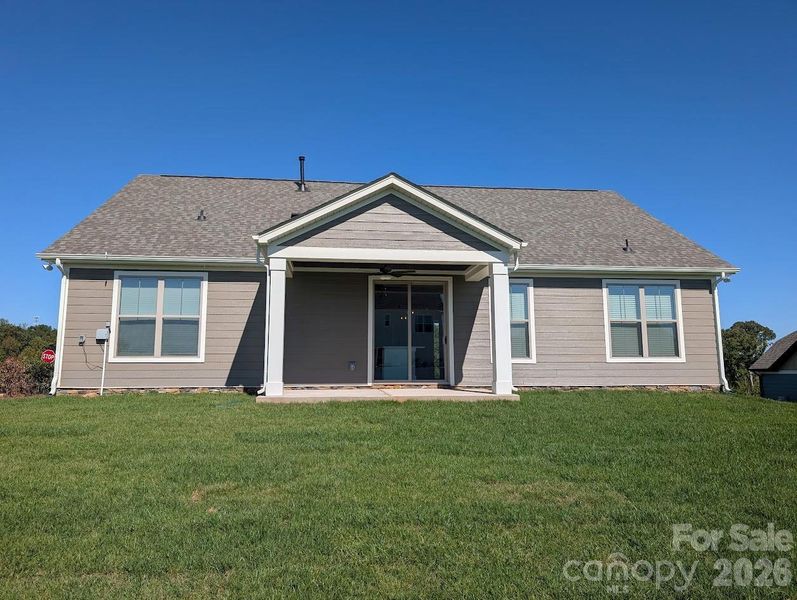 Exterior details and patio area of a home in Stoneridge Hills, Rock Hill (Image 3).