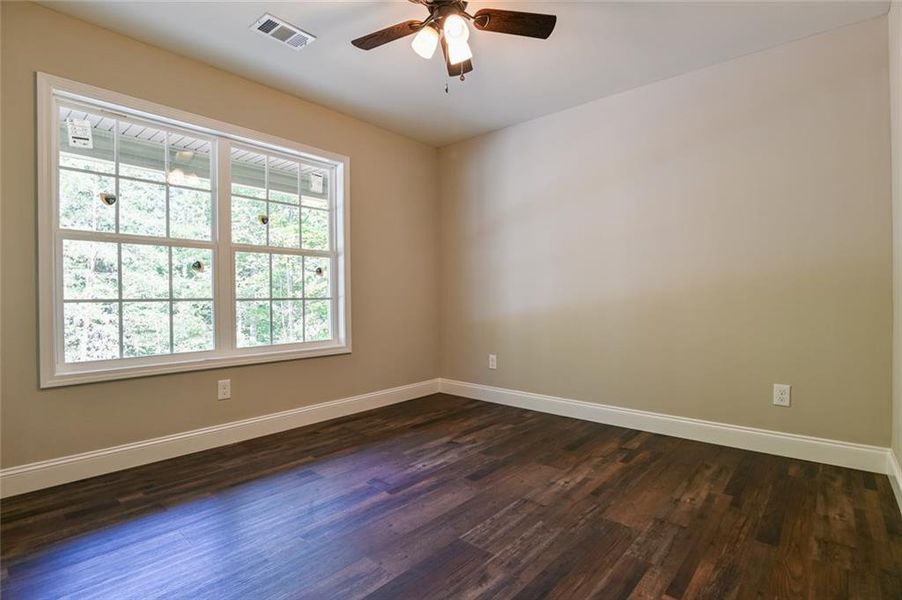Spacious, unfurnished interior of a new home in , Dahlonega (Image 24).