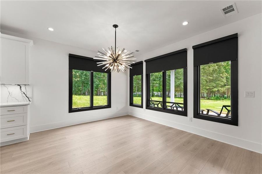 Spacious, unfurnished interior of a new home in , Hartwell (Image 26).