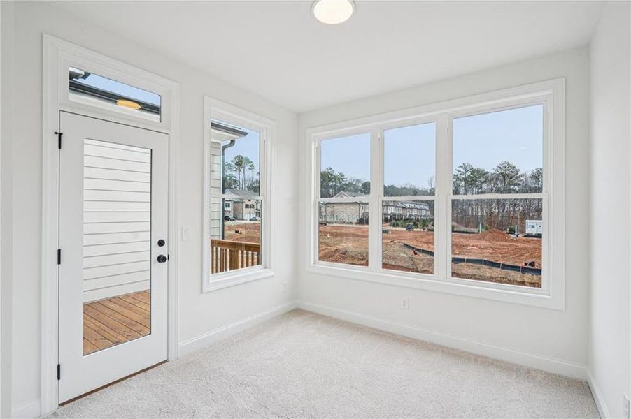 Spacious, unfurnished interior of a new home in Ward's Crossing Townhomes, Johns Creek (Image 15).