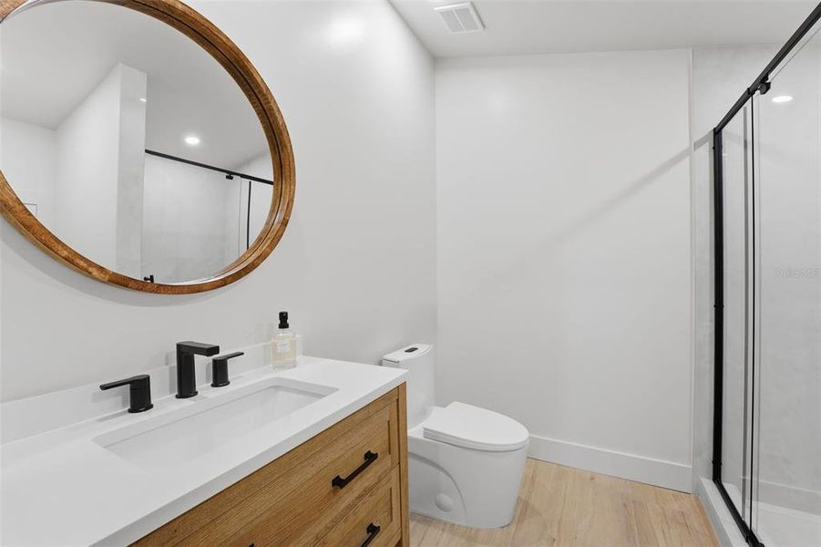 Furnished interior view inside a new home in , Englewood (Image 53).