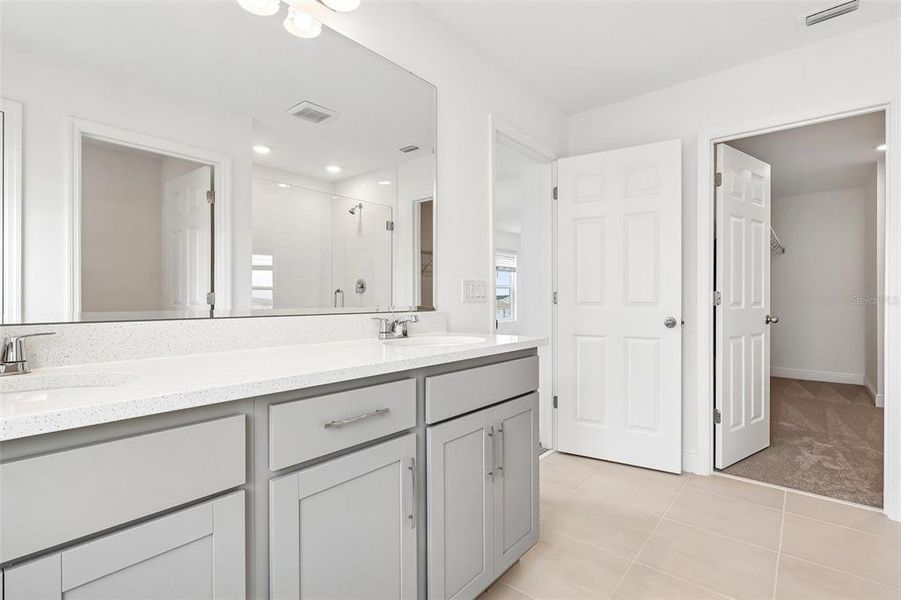 Furnished interior view inside a new home in Trinity Lakes, Groveland (Image 12).