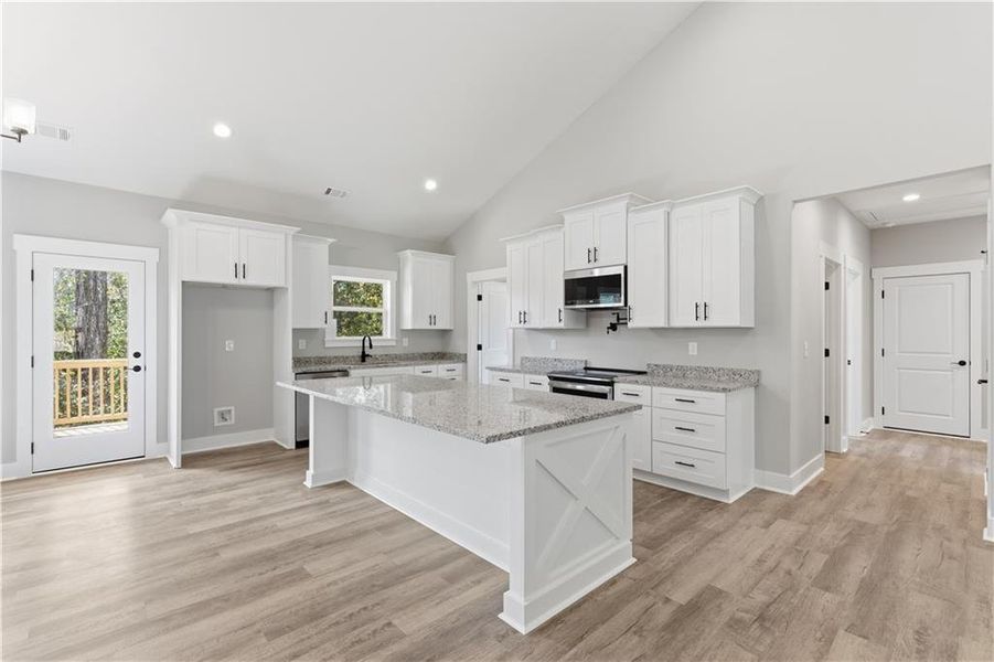 Furnished interior view inside a new home in , Dallas (Image 15).