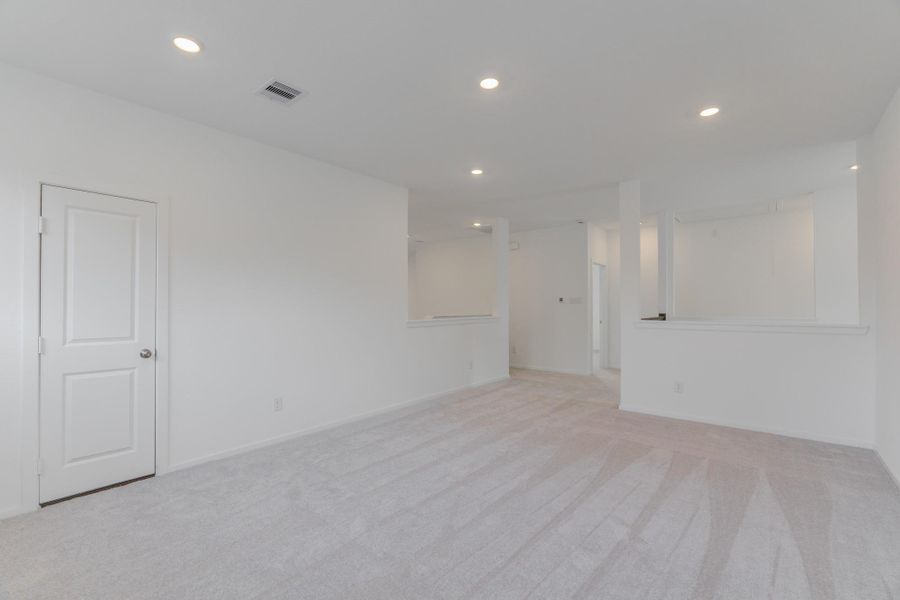 Spacious, unfurnished interior of a new home in The Highlands, Porter Heights (Image 24). Spacious, unfurnished interior of a new home in The Highlands, Porter Heights (Image 24).