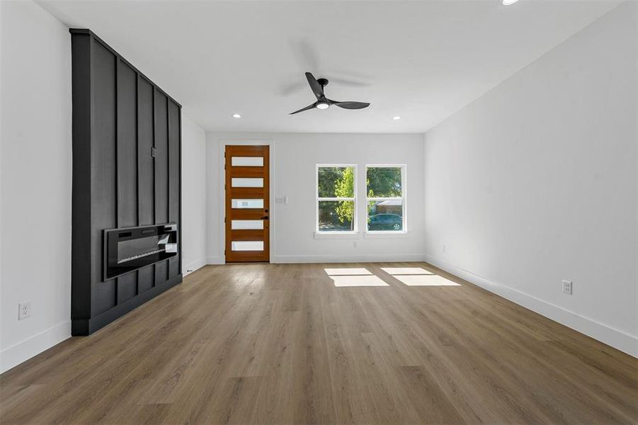 Spacious, unfurnished interior of a new home in , Dallas (Image 15).