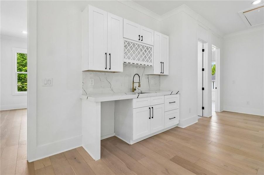 Furnished interior view inside a new home in , Grayson (Image 19).