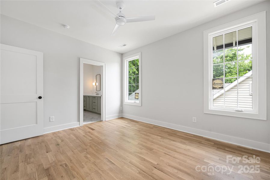 Spacious, unfurnished interior of a new home in , Charlotte (Image 21).