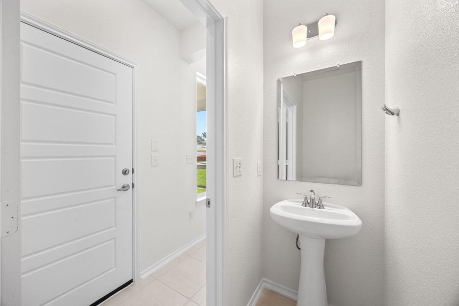 Furnished interior view inside a new home in Creekside at Estancia, Austin (Image 5).