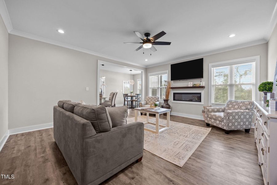 17-web-or-mls-IMG_5839 17-web-or-mls-IMG_5839