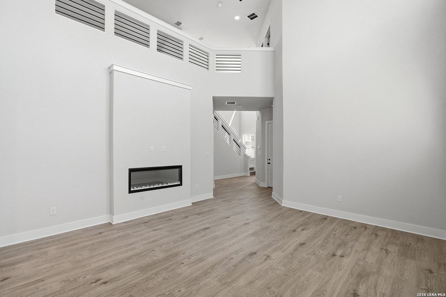 Spacious, unfurnished interior of a new home in Stillwater Ranch, San Antonio (Image 23). Spacious, unfurnished interior of a new home in Stillwater Ranch, San Antonio (Image 23).