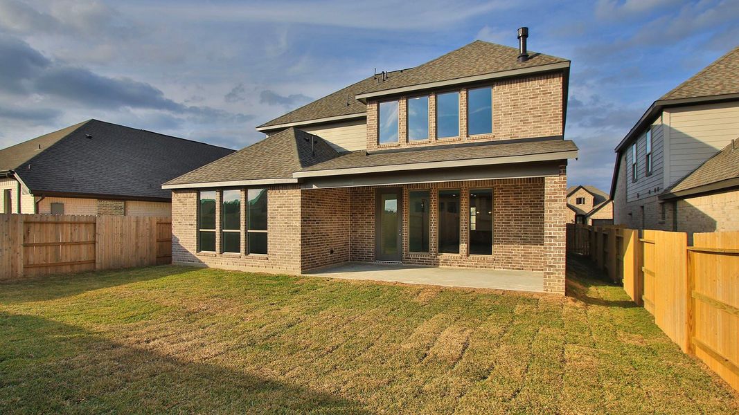 Exterior details and patio area of a home in Escondido 50', Magnolia (Image 3).