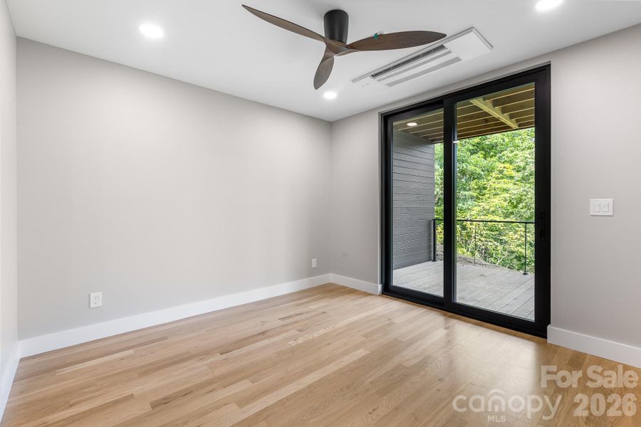 Spacious, unfurnished interior of a new home in , Waynesville (Image 23).