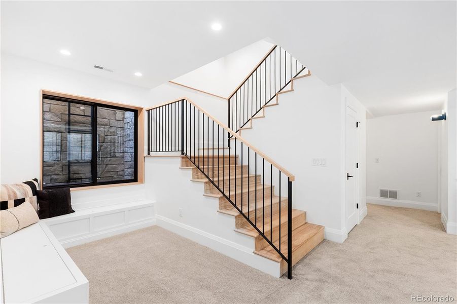 Image 39 of a home in .