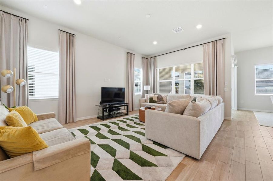 Furnished interior view inside a new home in , Orlando (Image 10). Furnished interior view inside a new home in , Orlando (Image 10).