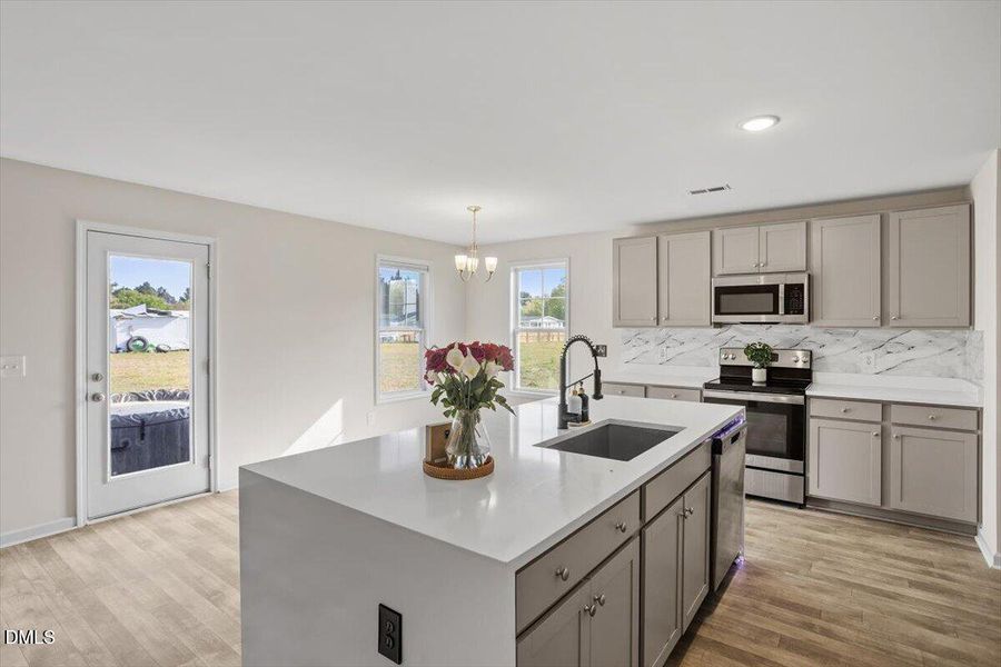 20-107 Alderman Ct [2915115]_20