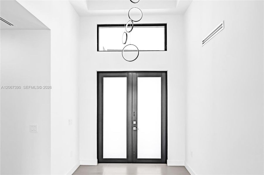 Spacious, unfurnished interior of a new home in , Cape Coral (Image 21). Spacious, unfurnished interior of a new home in , Cape Coral (Image 21).