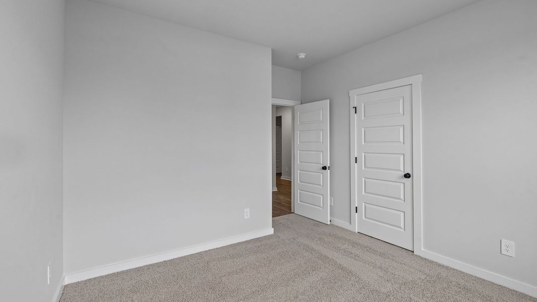 Spacious, unfurnished interior of a new home in Reserve at Hickory Ridge, Columbia (Image 22).