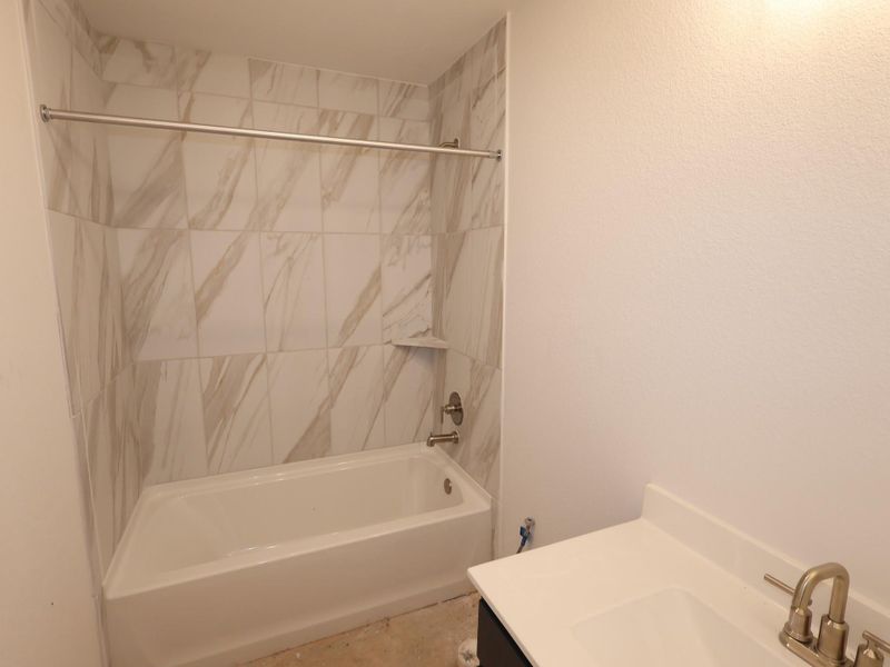 Furnished interior view inside a new home in Moran Ranch, Willis (Image 7).