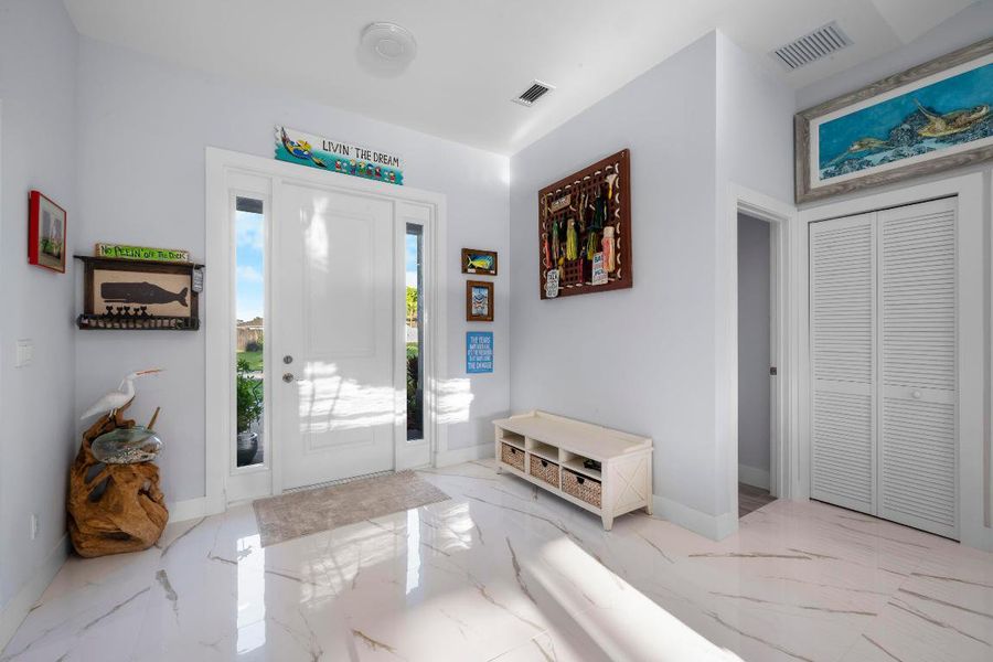 MK4583SWBradburyStreet-4 MK4583SWBradburyStreet-4