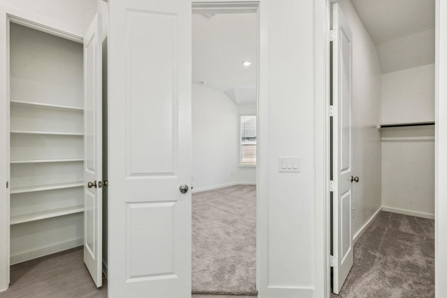 Spacious, unfurnished interior of a new home in Windcress, Cove (Image 21). Spacious, unfurnished interior of a new home in Windcress, Cove (Image 21).