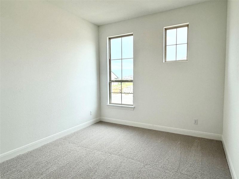 Spacious, unfurnished interior of a new home in Flora, Hutto (Image 11).