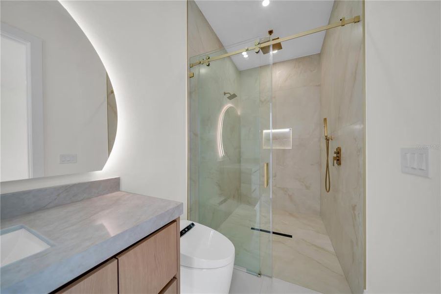 Furnished interior view inside a new home in , Cape Coral (Image 14).