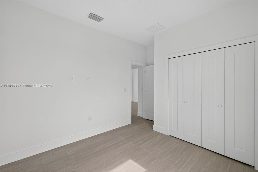 Spacious, unfurnished interior of a new home in , Lehigh Acres (Image 26). Spacious, unfurnished interior of a new home in , Lehigh Acres (Image 26).