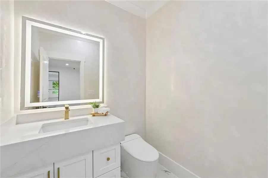 Furnished interior view inside a new home in , Hoschton (Image 37).