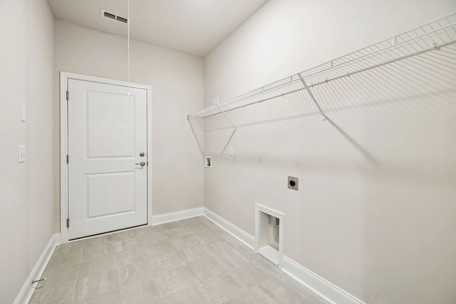 Spacious, unfurnished interior of a new home in Stewart's Glen | 55+ Community, Smyrna (Image 28).