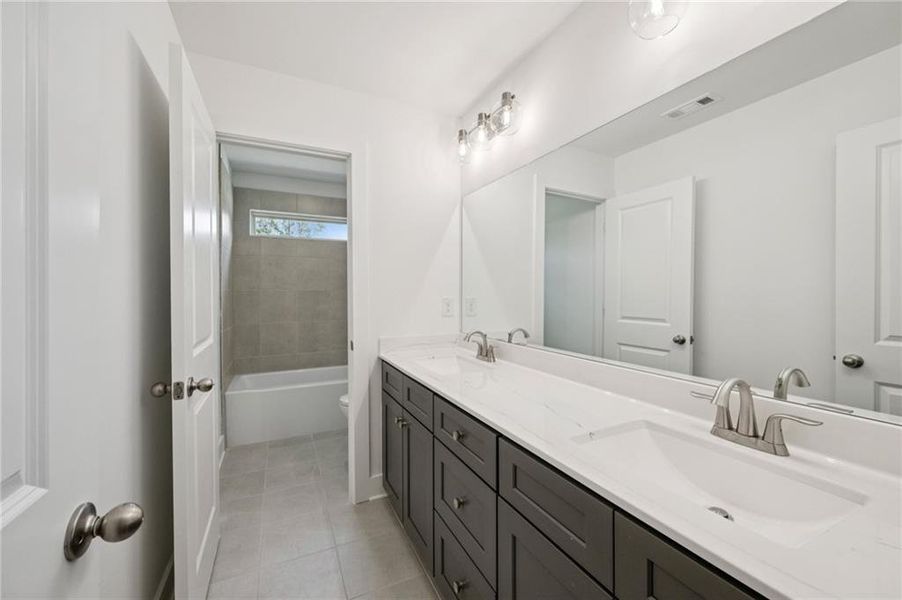 Furnished interior view inside a new home in , Atlanta (Image 6).