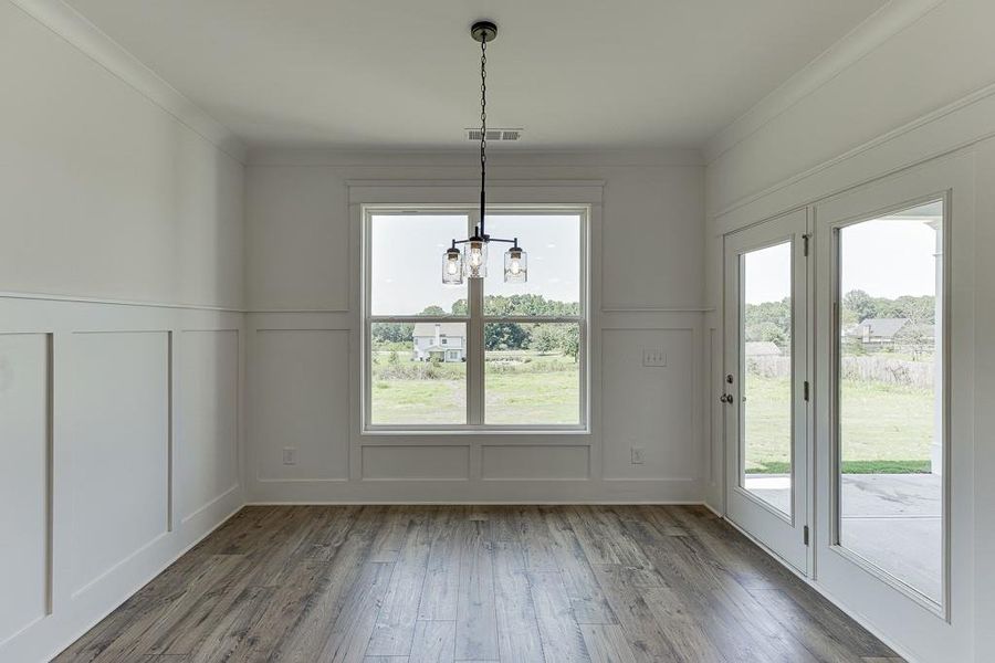 Spacious, unfurnished interior of a new home in , Jefferson (Image 33).