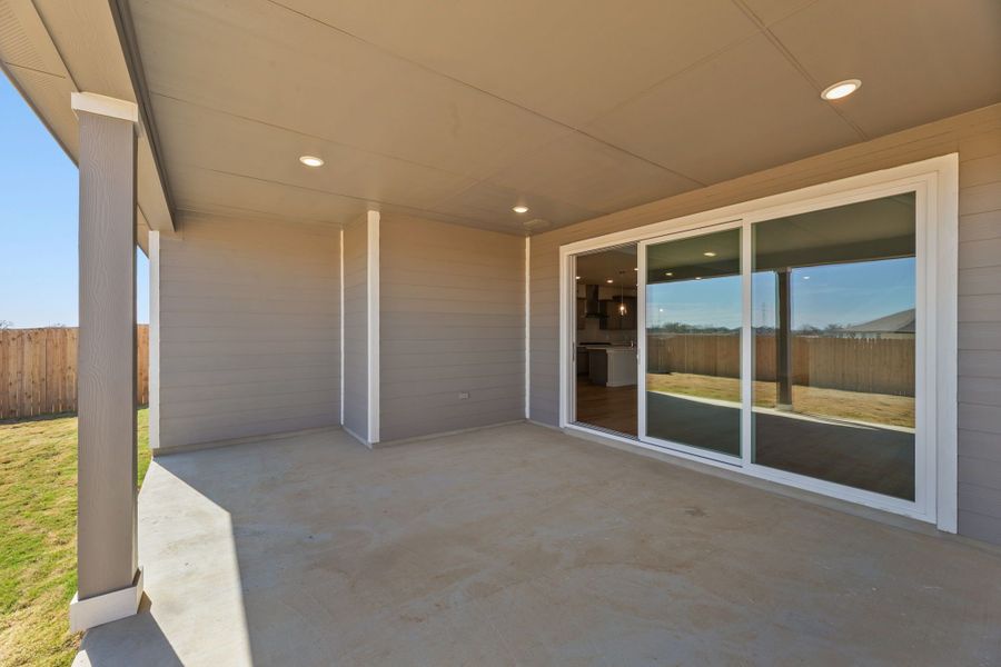 Representative exterior details of a home built from the Poinseta by Hakes Brothers in Hickory Ridge, Elmendorf (Image 3). Representative exterior details of a home built from the Poinseta by Hakes Brothers in Hickory Ridge, Elmendorf (Image 3).