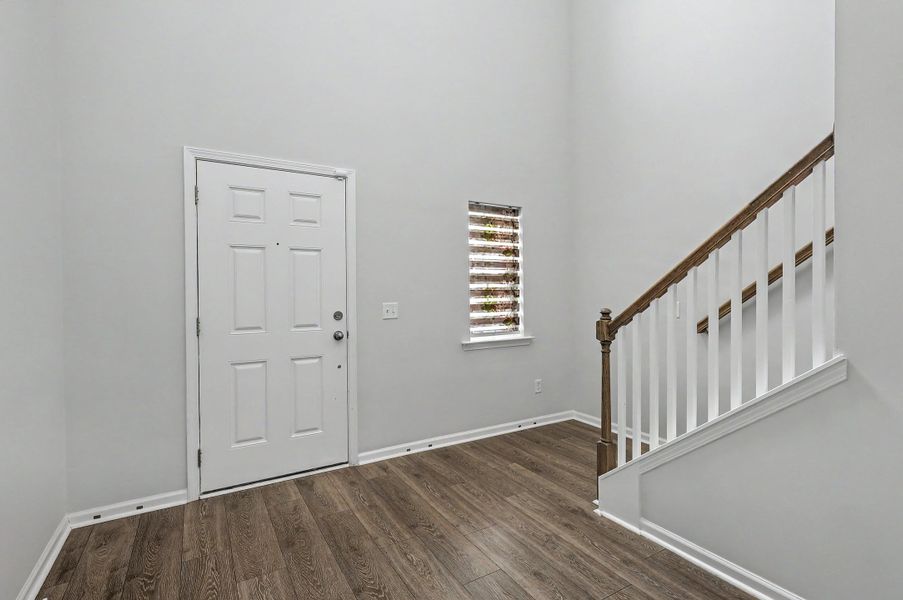 Spacious, unfurnished interior of a new home in , Summerville (Image 21).