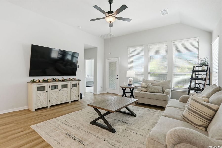 Furnished interior view inside a new home in Davis Ranch, San Antonio (Image 33).