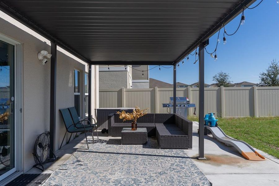 Exterior details and patio area of a home in Pasadena Point, Wesley Chapel (Image 38). Exterior details and patio area of a home in Pasadena Point, Wesley Chapel (Image 38).