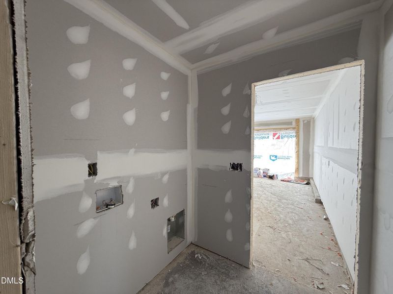 12.08.25 4 12.08.25 4