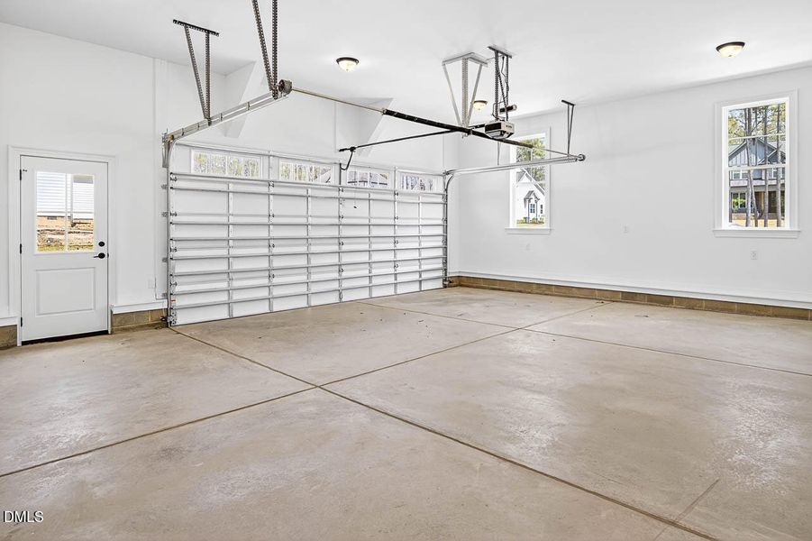 1616 River Bend Ln interior-35