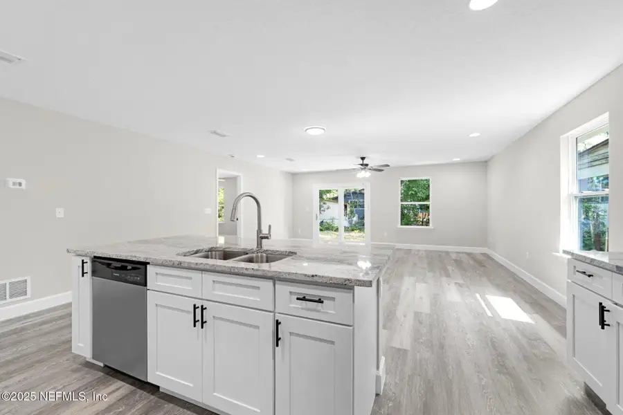 Furnished interior view inside a new home in , Jacksonville (Image 9).