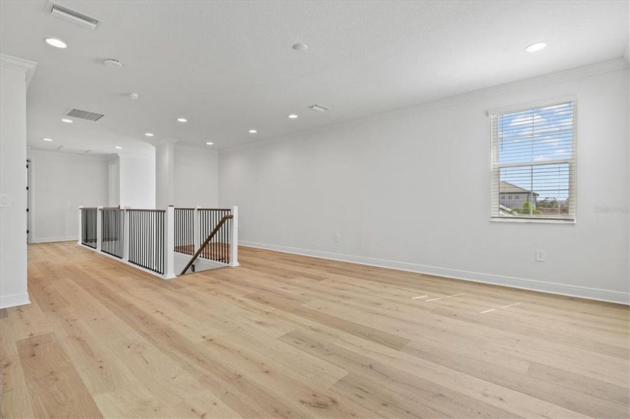 Spacious, unfurnished interior of a new home in Cassata Lakes, Nokomis (Image 46). Spacious, unfurnished interior of a new home in Cassata Lakes, Nokomis (Image 46).
