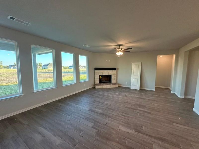 Image 26 of a home in Oak Valley.