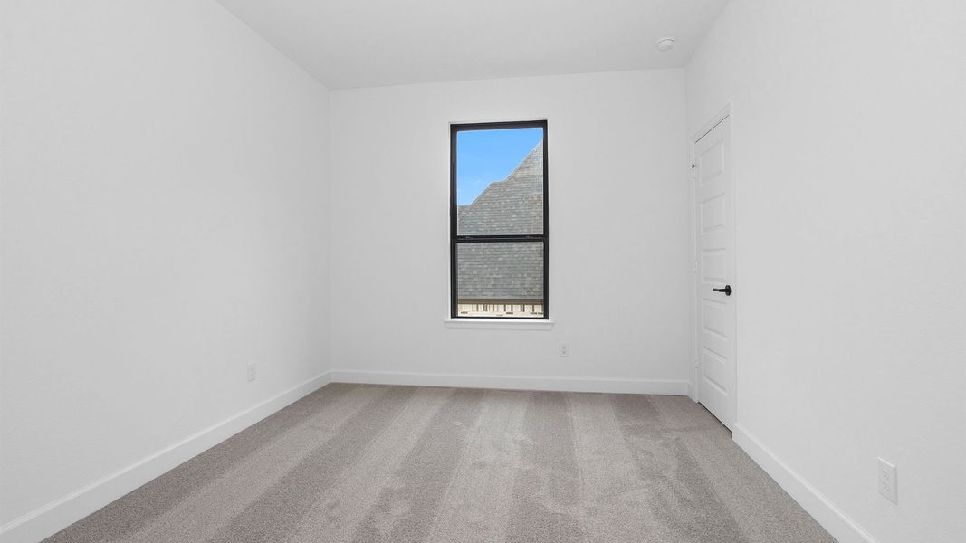 Spacious, unfurnished interior of a new home in The Woodlands Hills, Willis (Image 16).