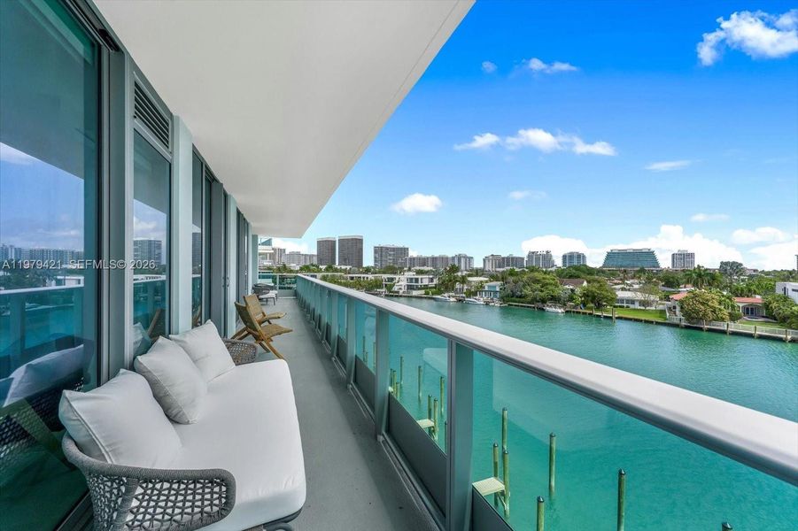 Condo located in Bal Harbour, FL showcasing its design and architecture (Image 21).